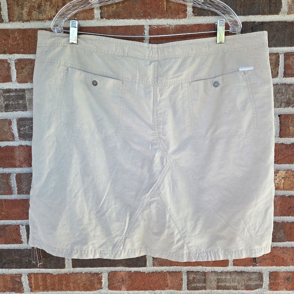 Columbia Beige Drawstring Skort Size XL - Picture 6 of 6